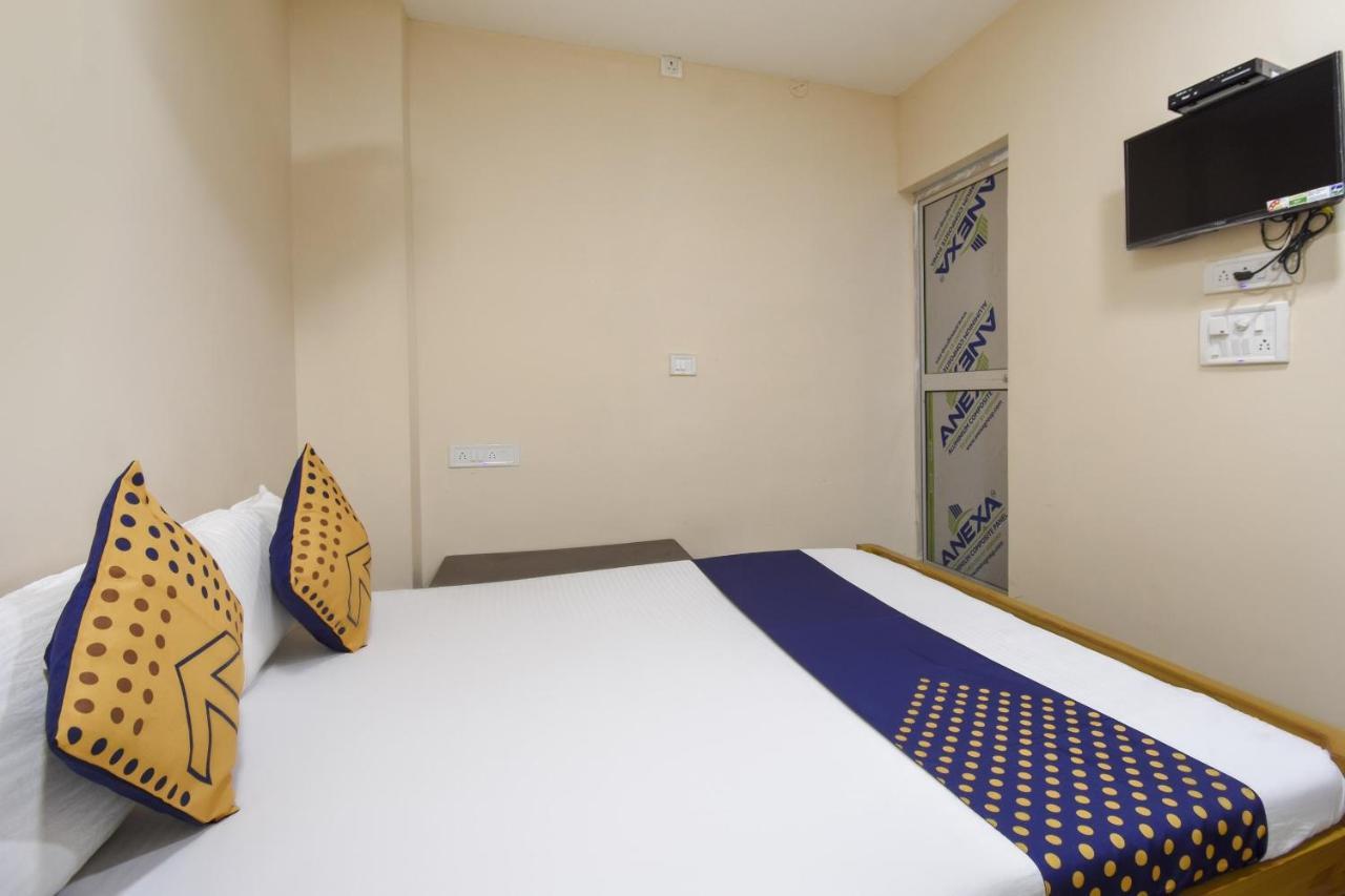 Spot On Harihar Hotel Jamshedpur Buitenkant foto